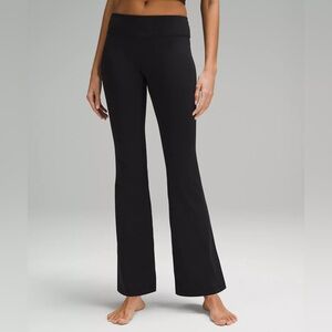 lululemon Align™ Low-Rise Flared Pant 32.5" - Size 6